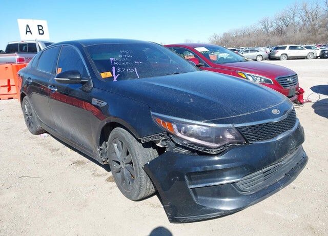 2017 KIA Optima