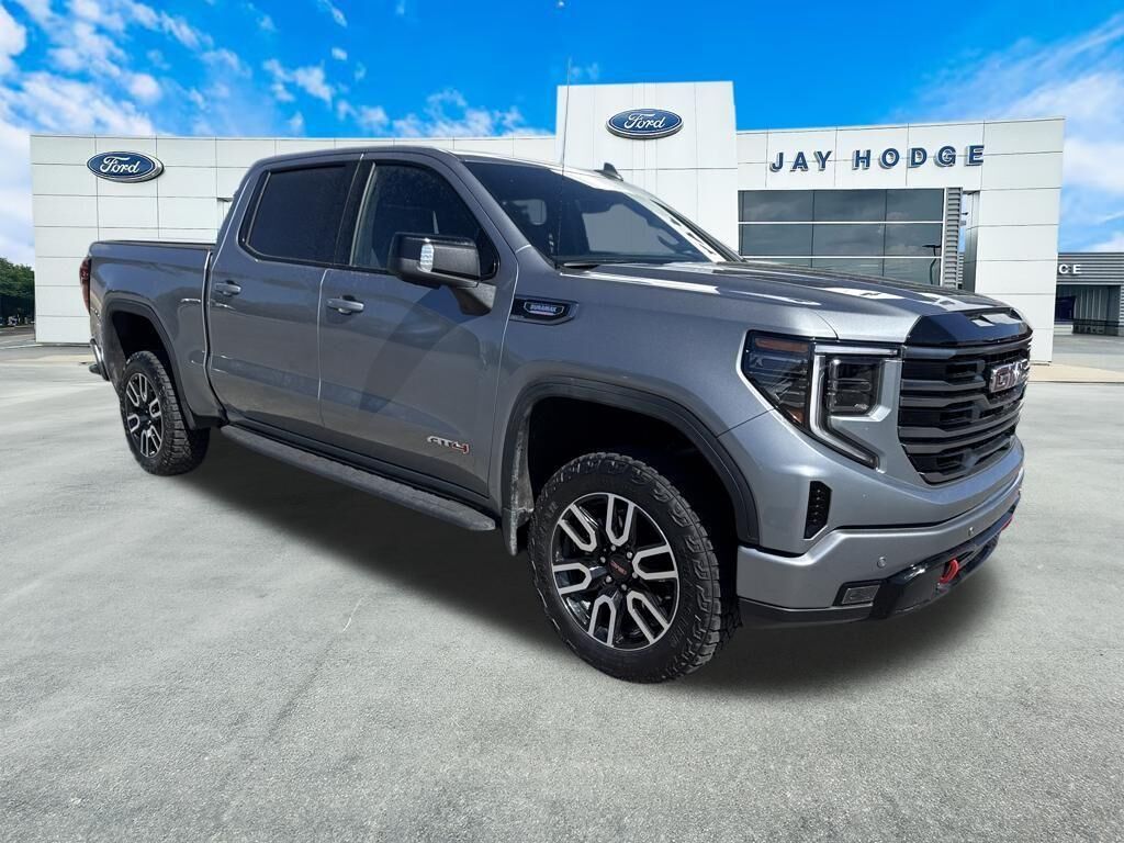 2025 GMC Sierra