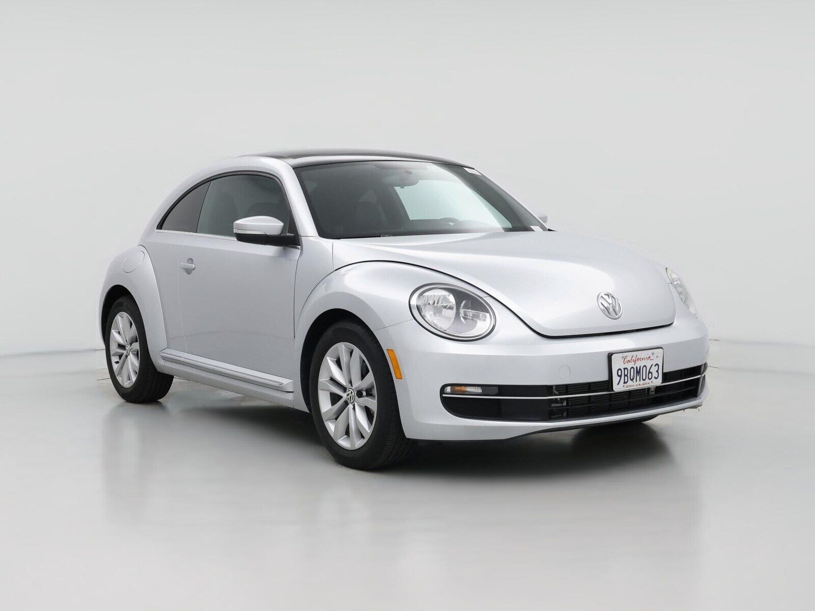 2015 VOLKSWAGEN Beetle