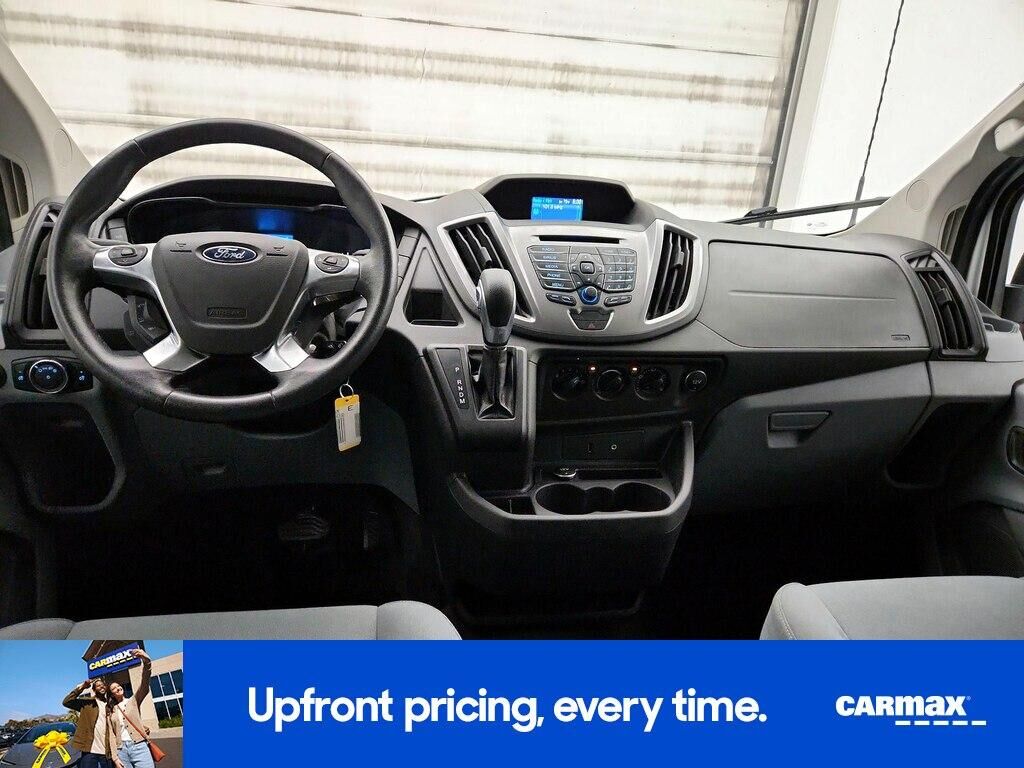 2015 FORD Transit