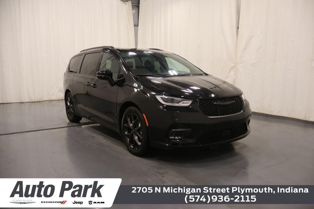 2025 CHRYSLER Pacifica