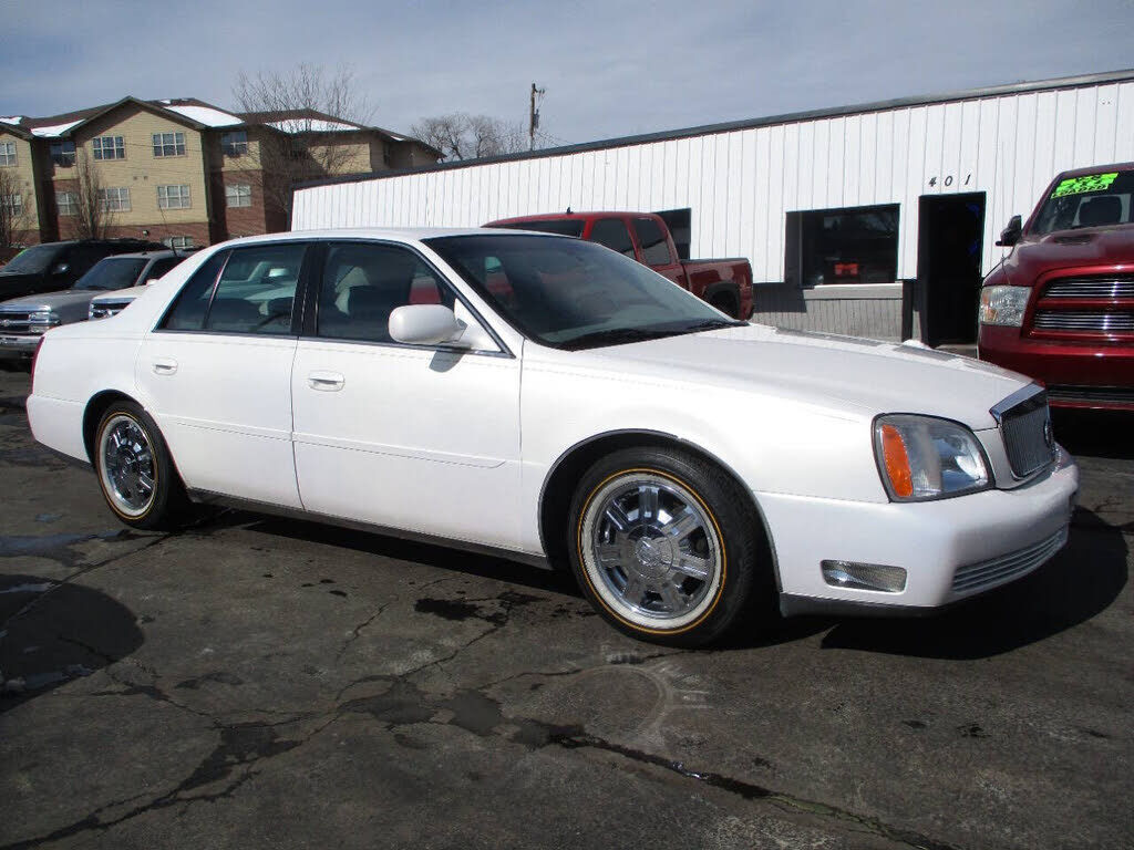 2004 CADILLAC Deville