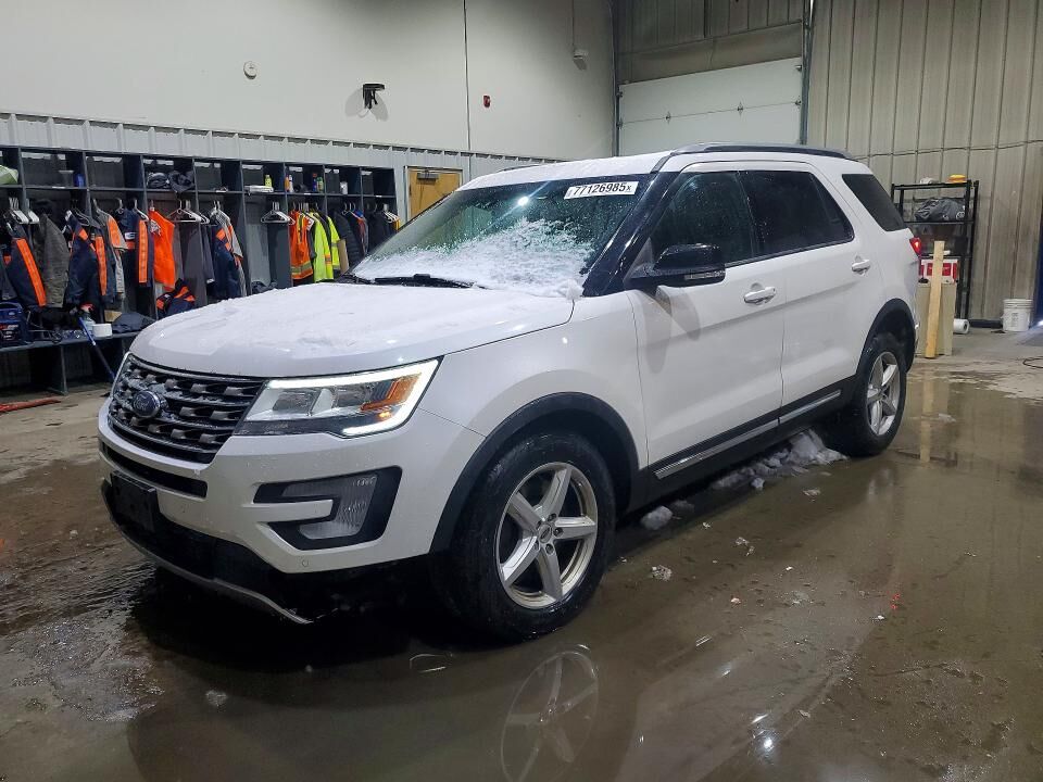 2016 FORD Explorer