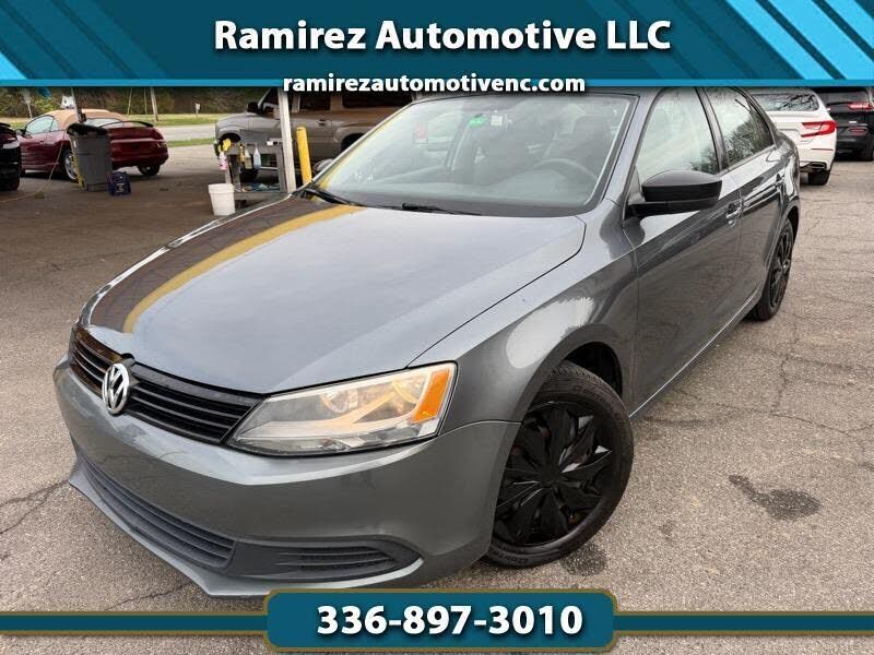 2013 VOLKSWAGEN Jetta