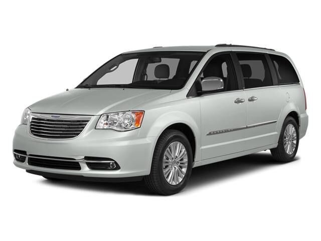 2014 CHRYSLER Town and Country