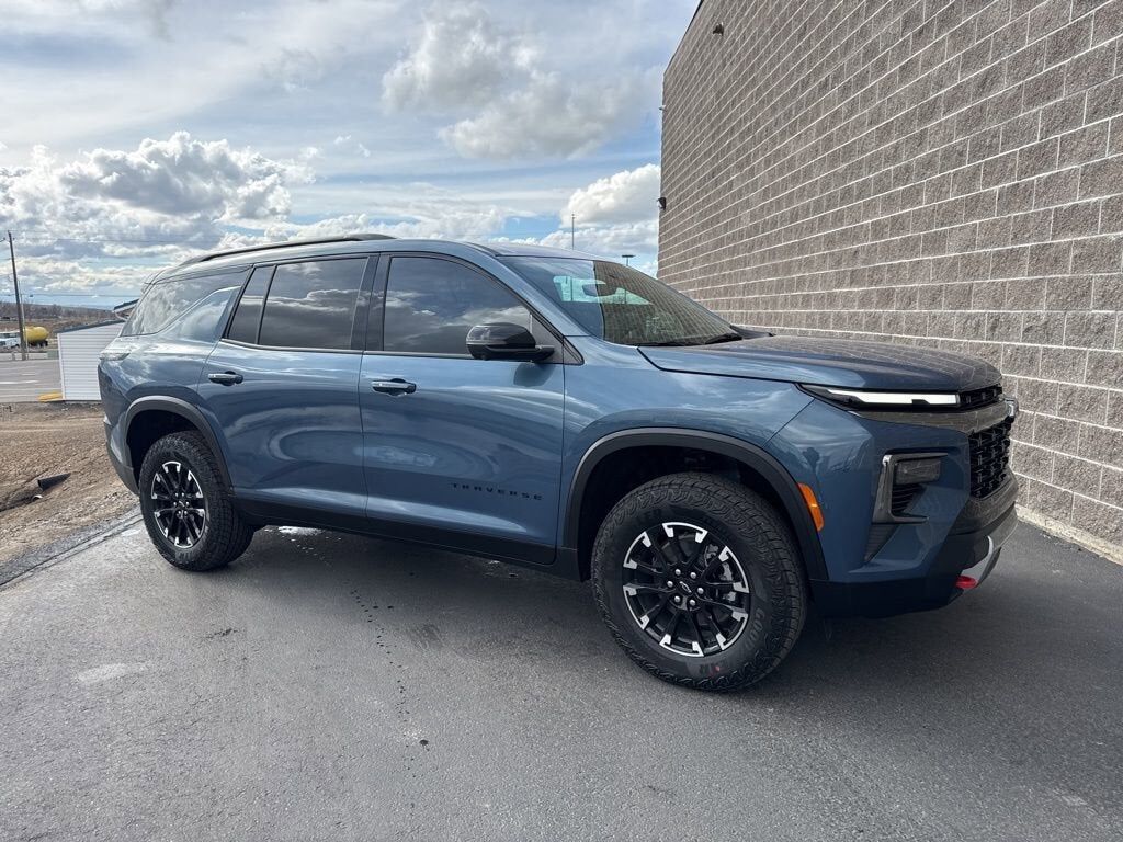 2026 CHEVROLET Traverse