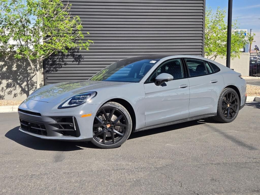 2025 PORSCHE Panamera