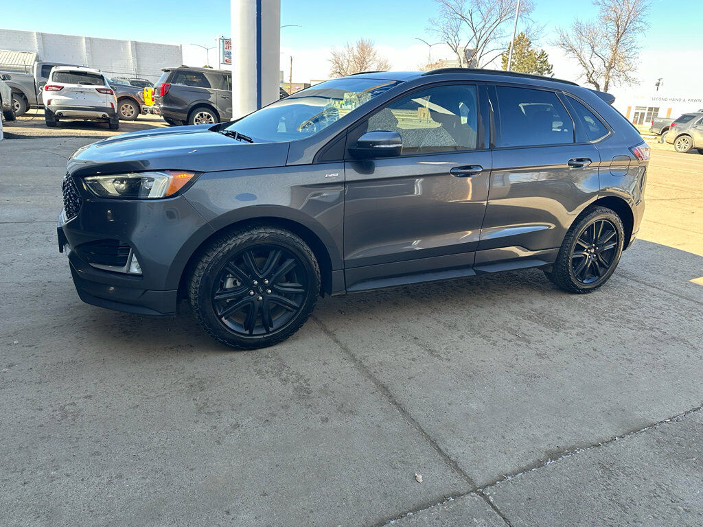 2020 FORD Edge