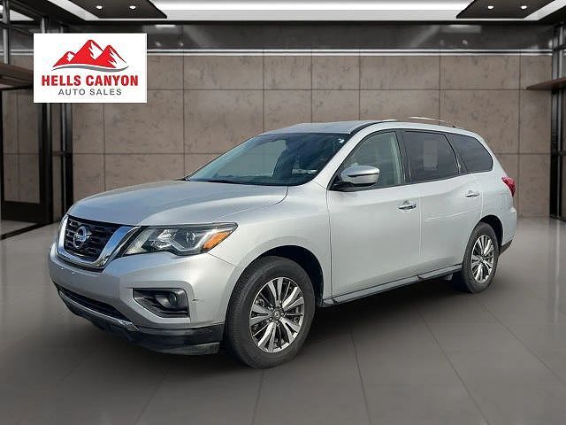 2020 NISSAN Pathfinder