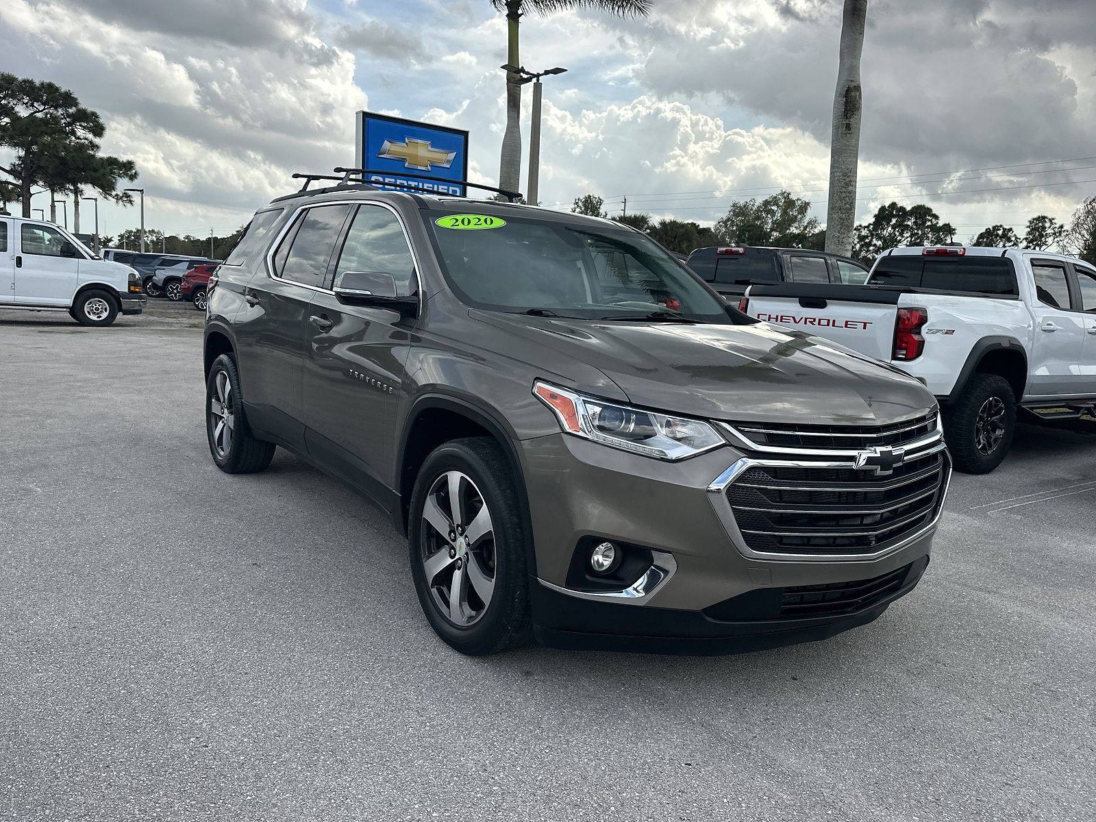 2020 CHEVROLET Traverse