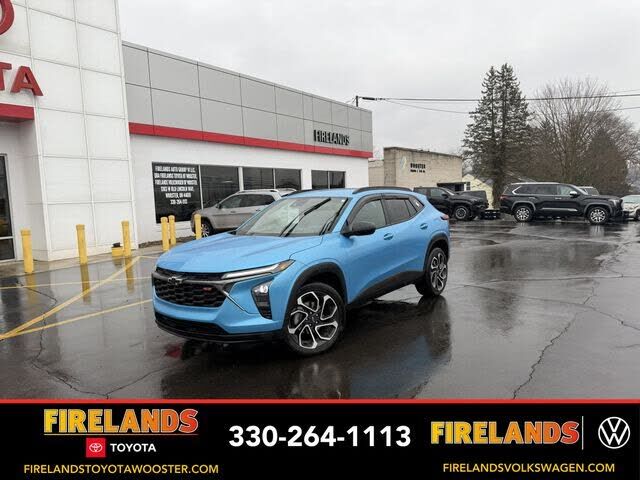 2025 CHEVROLET Trax