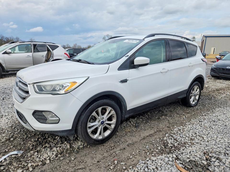 2017 FORD Escape