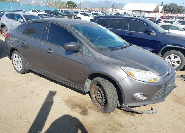 2012 FORD Focus