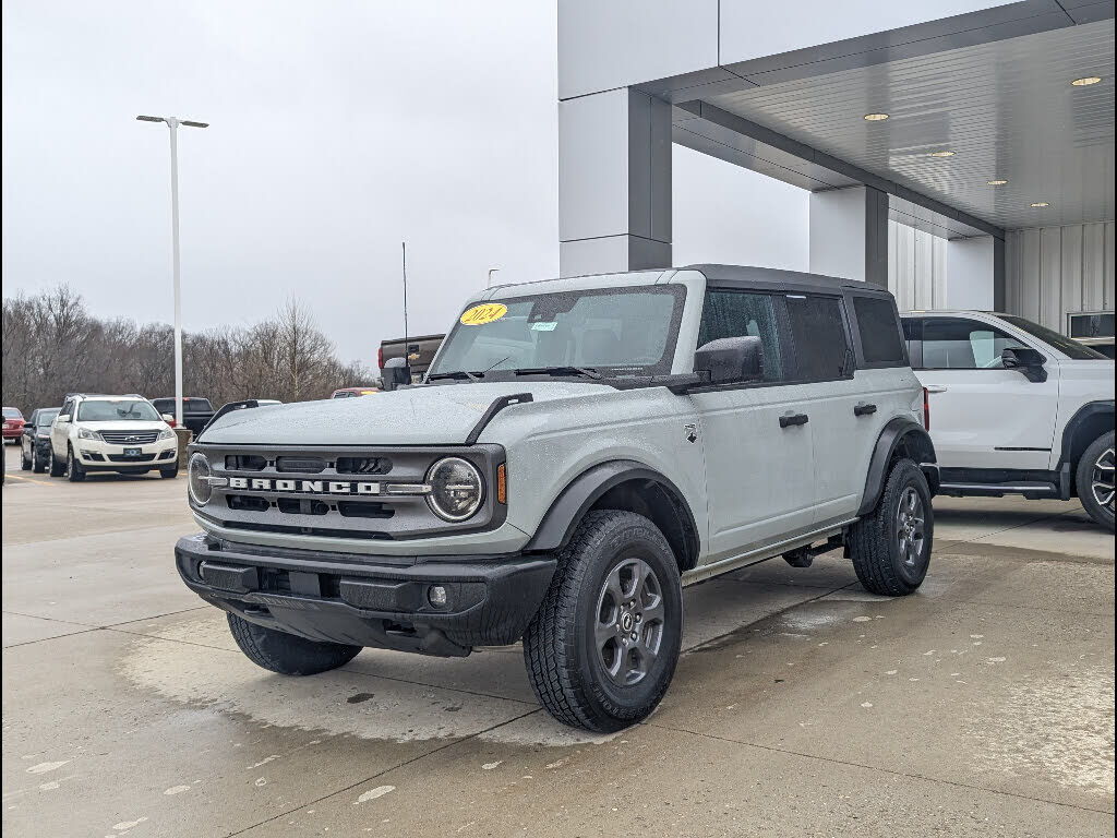 2024 FORD Bronco