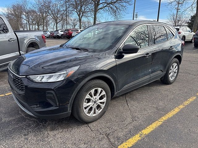 2023 FORD Escape