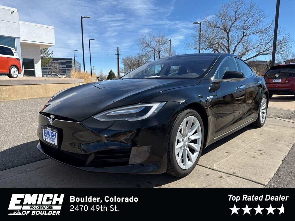 2016 TESLA Model S