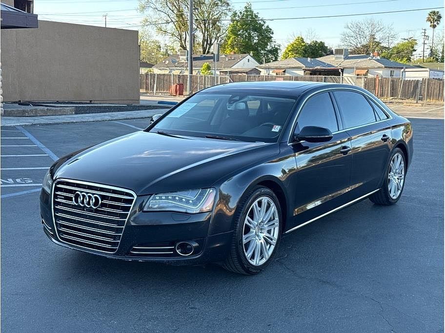 2014 AUDI A8