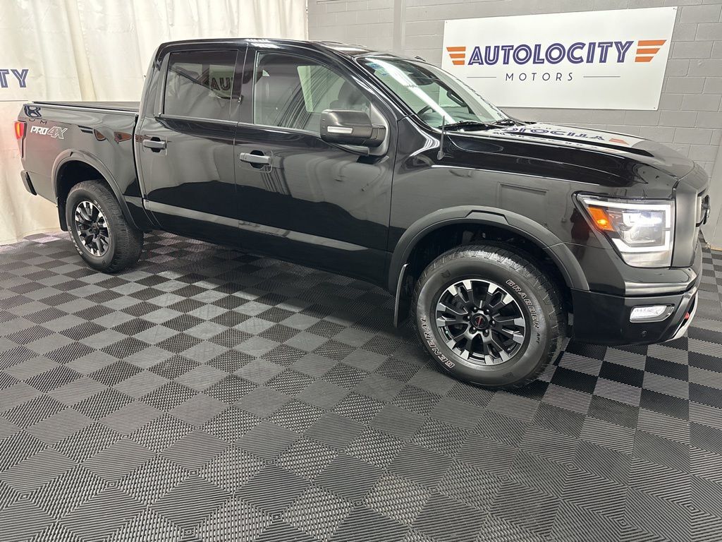 2020 NISSAN Titan