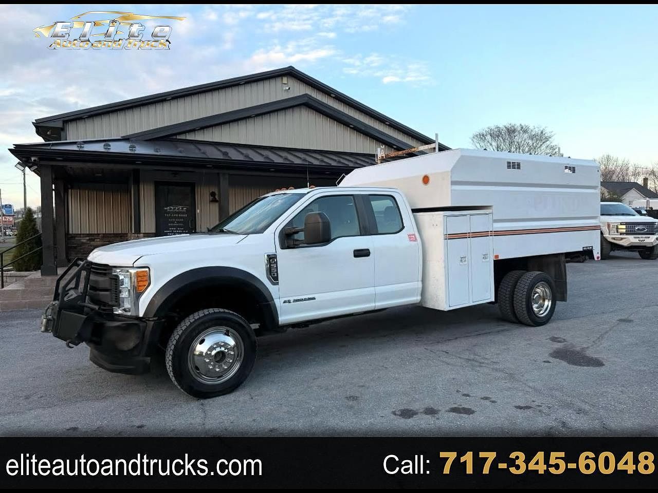 2017 FORD F-550