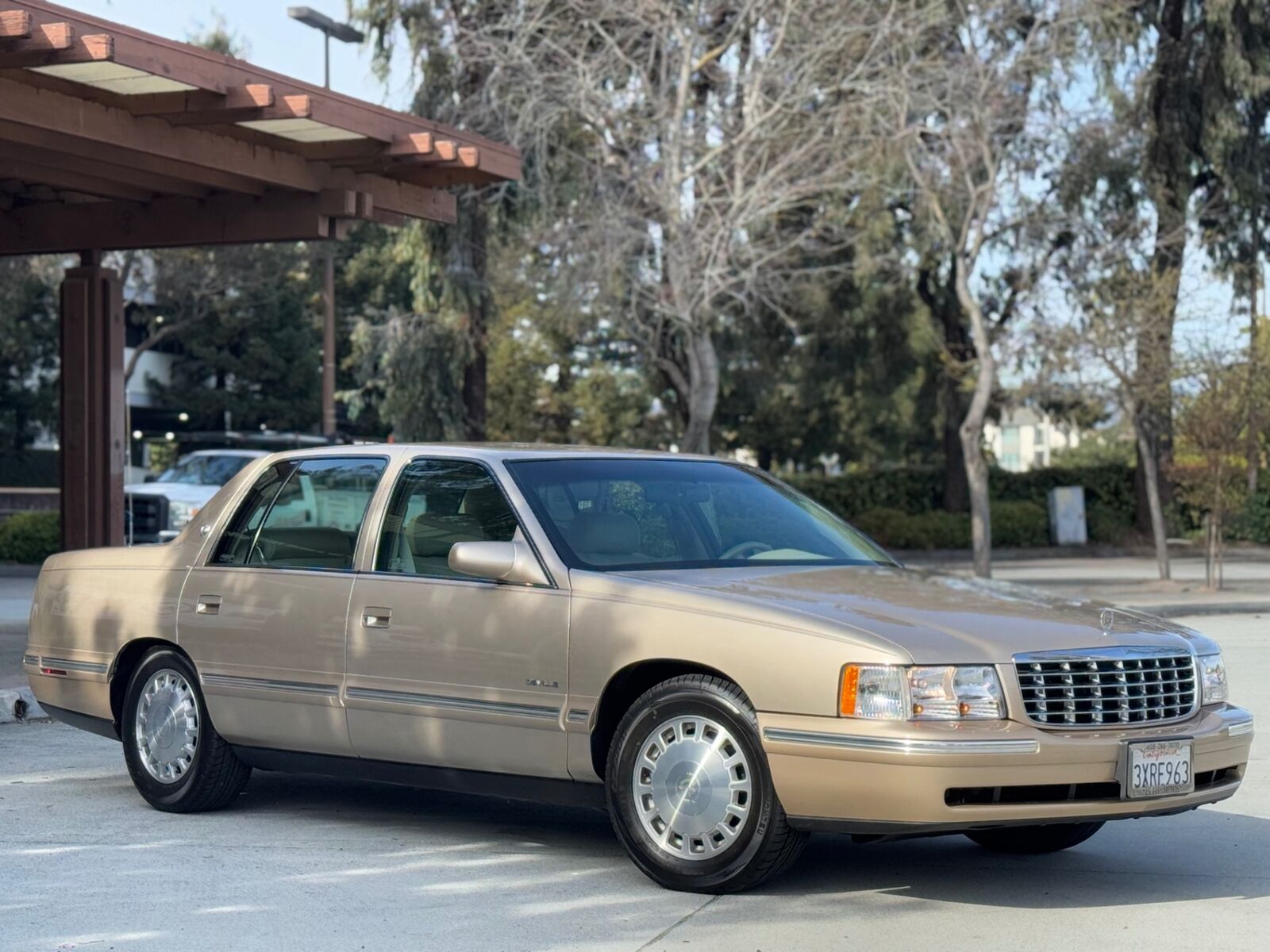 1997 CADILLAC Deville