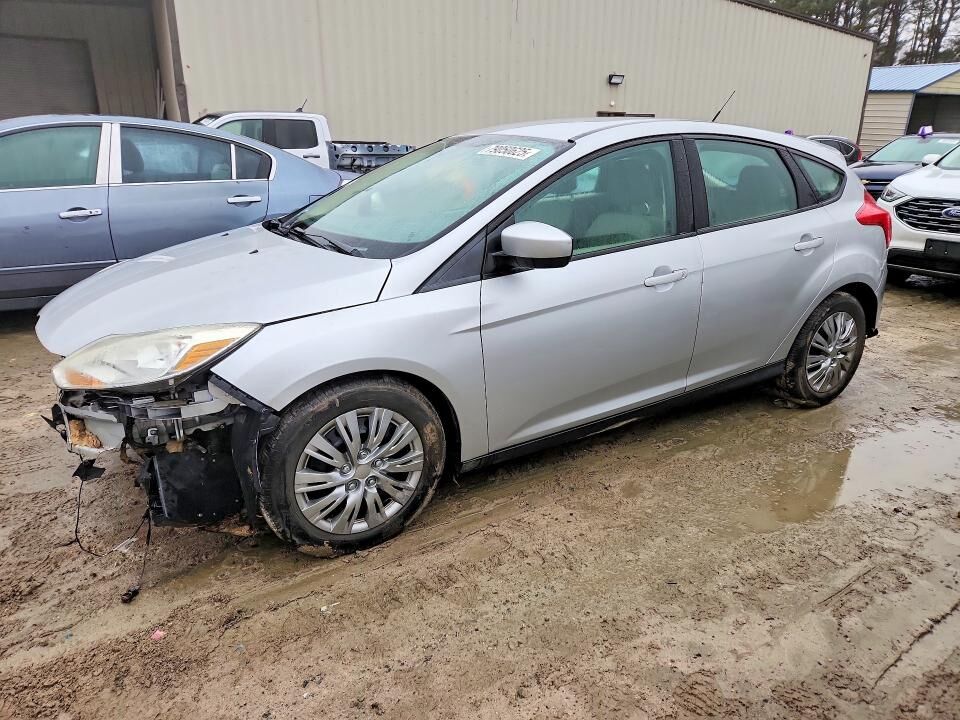 2012 FORD Focus
