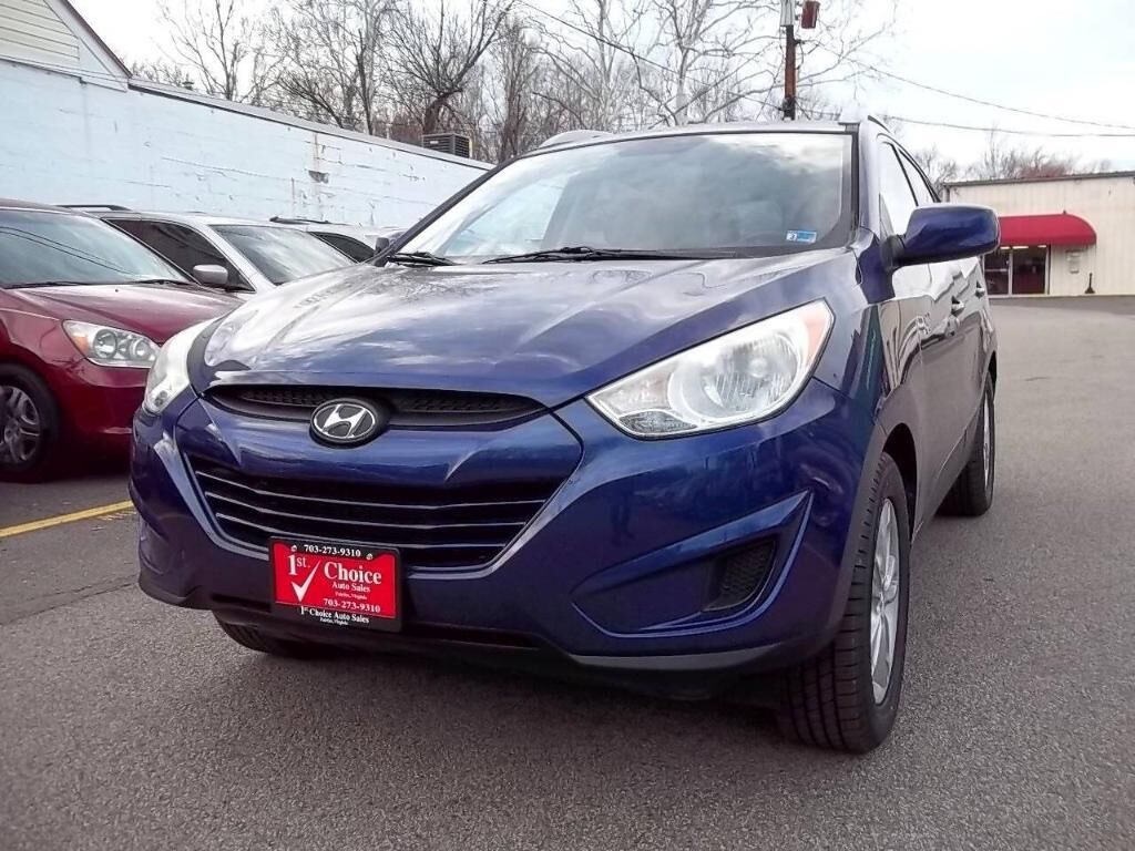 2010 HYUNDAI Tucson