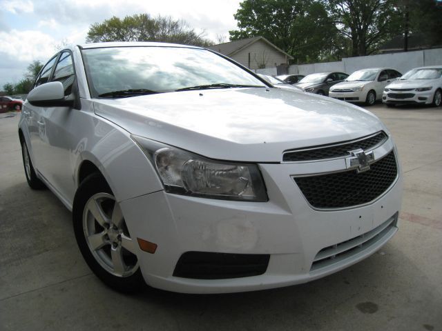 2013 CHEVROLET Cruze