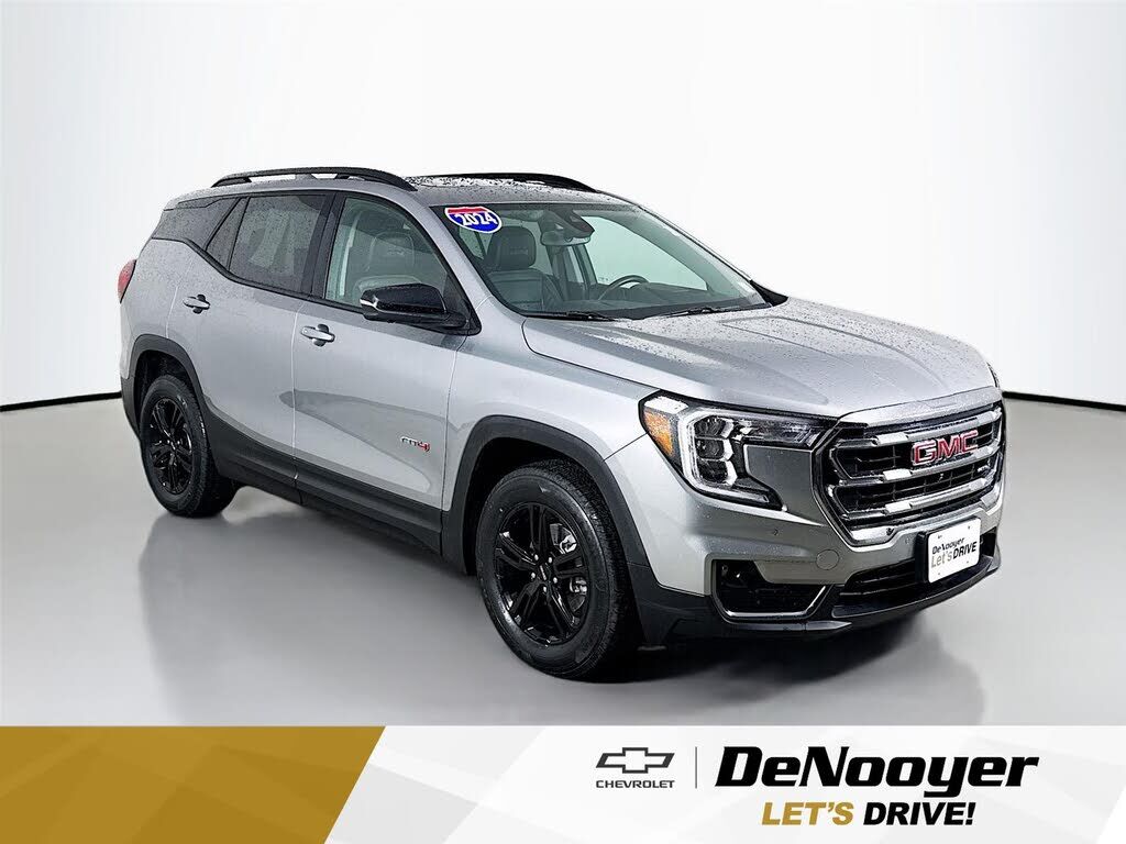 2024 GMC Terrain
