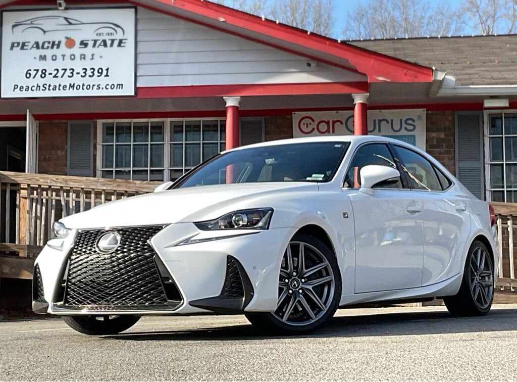2018 LEXUS IS