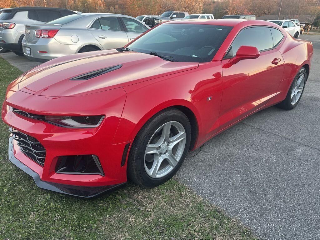 2017 CHEVROLET Camaro