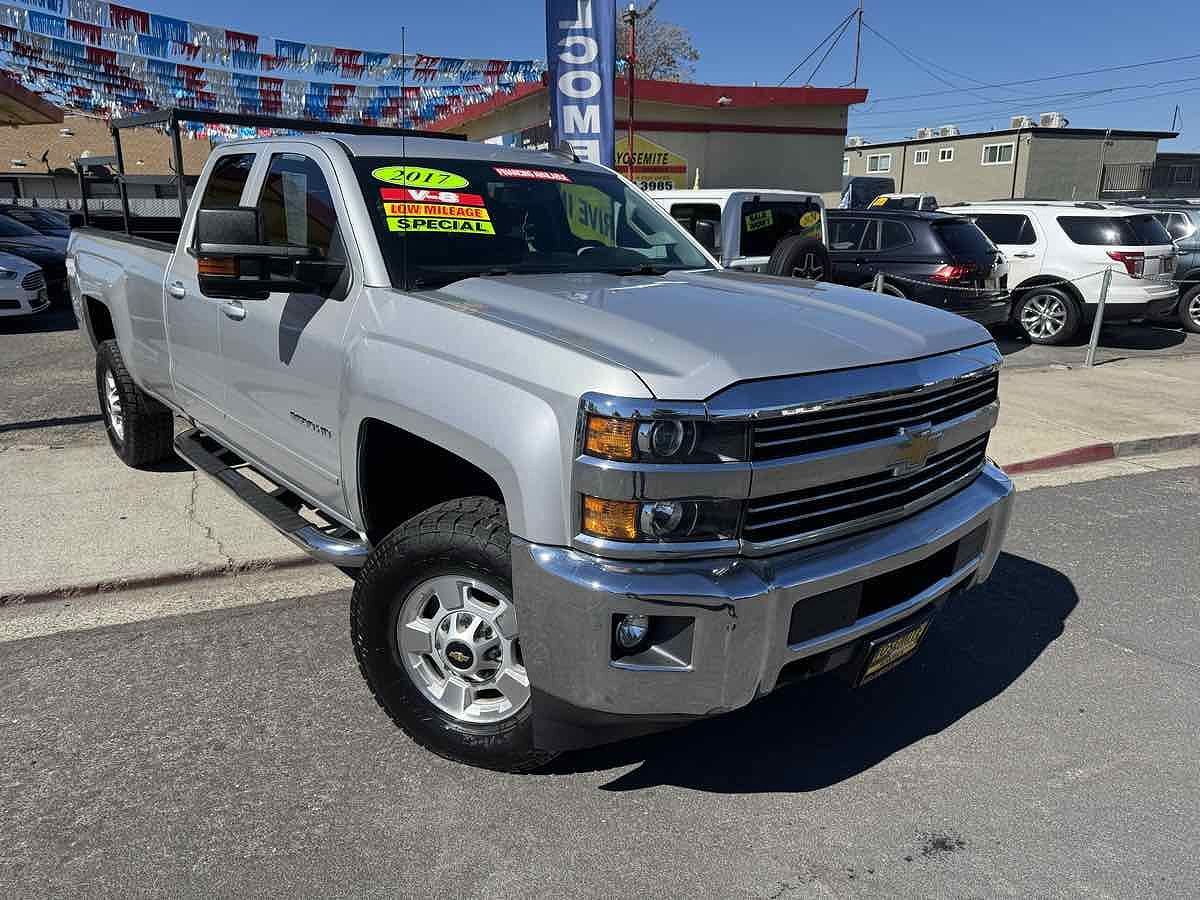 2017 CHEVROLET Silverado