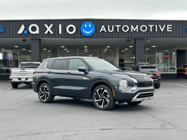 2025 MITSUBISHI Outlander