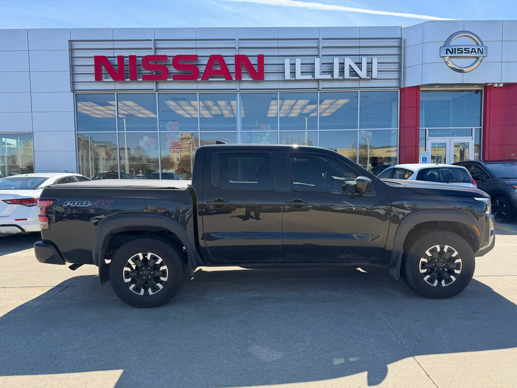2024 NISSAN Frontier