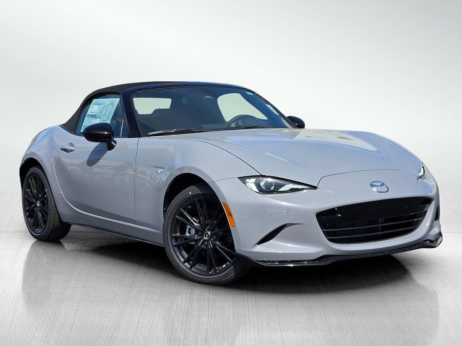 2025 MAZDA MX-5