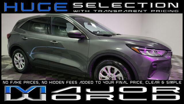 2024 FORD Escape