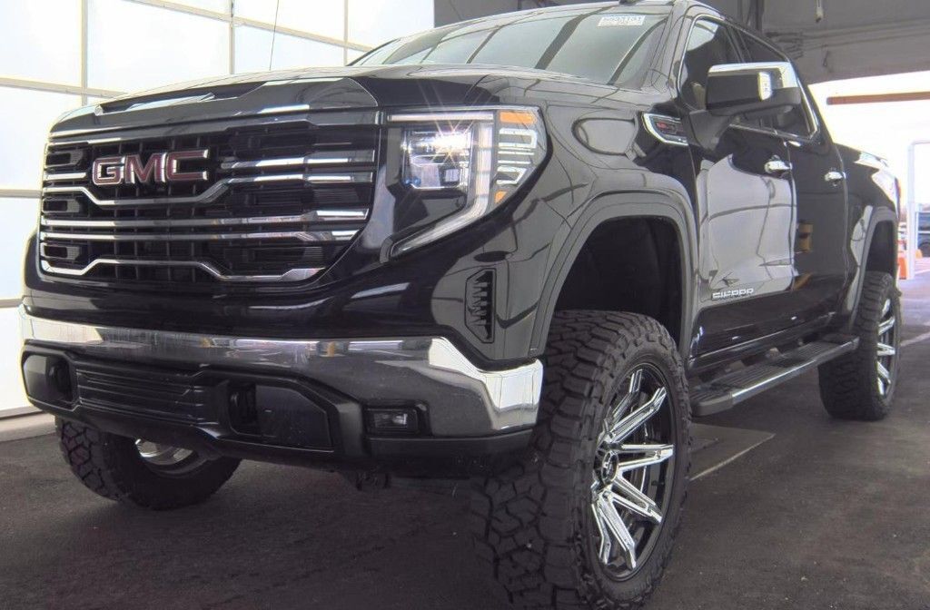 2025 GMC Sierra