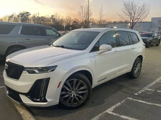 2020 CADILLAC XT6