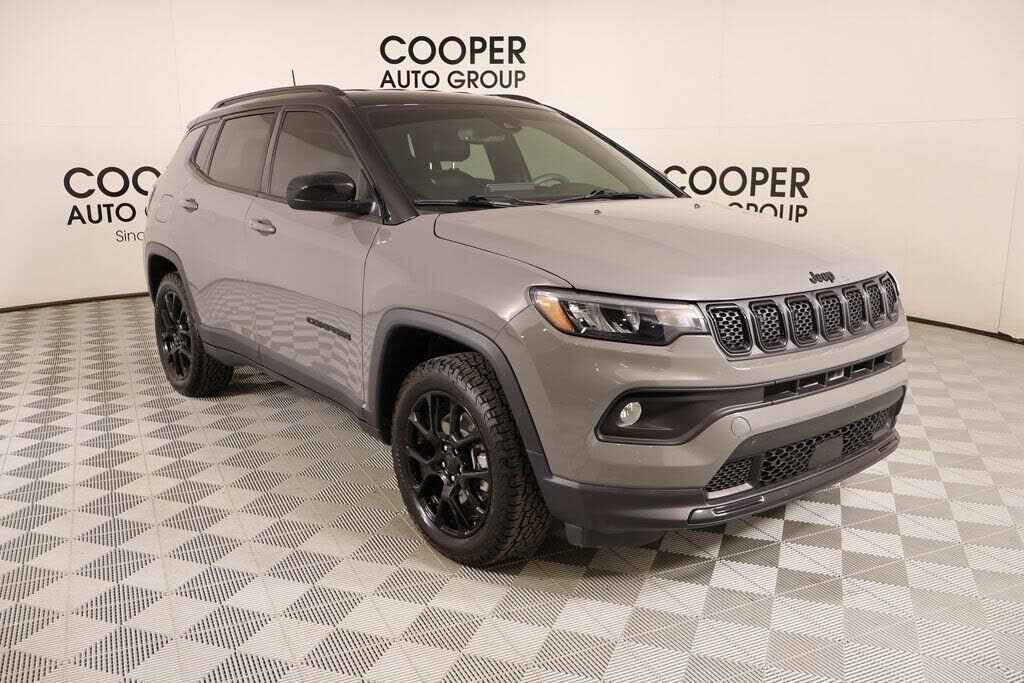 2023 JEEP Compass