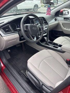 2019 HYUNDAI Sonata