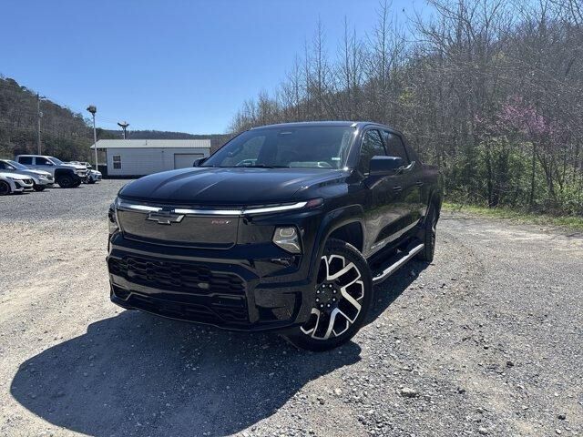 2024 CHEVROLET Silverado EV