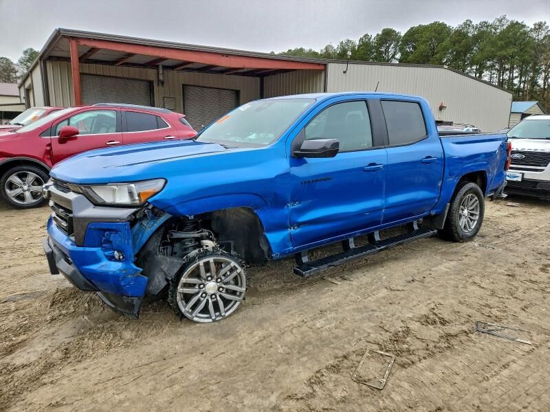 2023 CHEVROLET Colorado