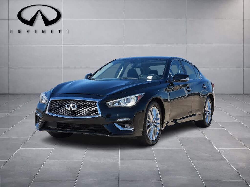 2021 INFINITI Q50