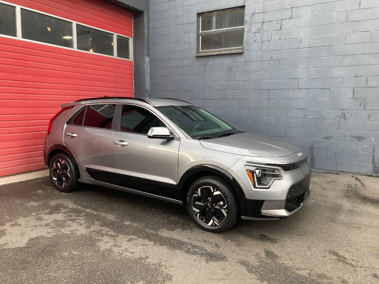 2024 KIA Niro