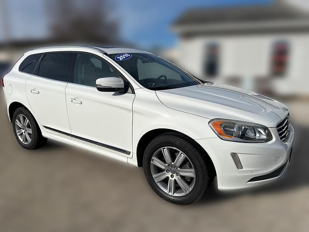 2016 VOLVO XC60