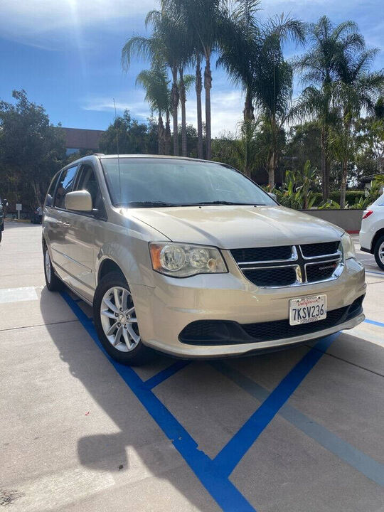 2014 DODGE Grand Caravan