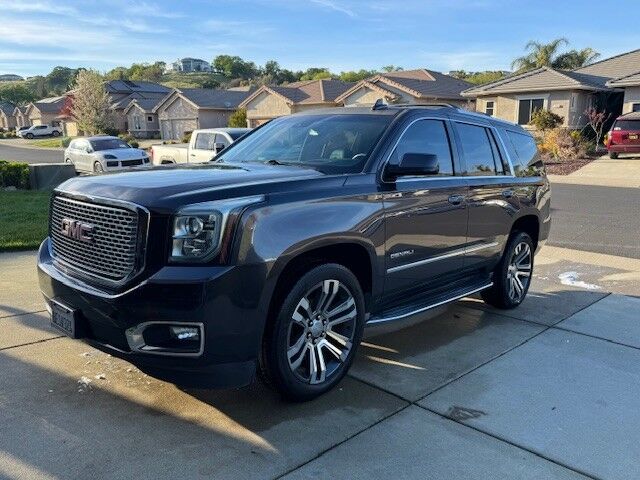 2017 GMC Yukon