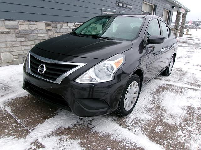 2015 NISSAN Versa