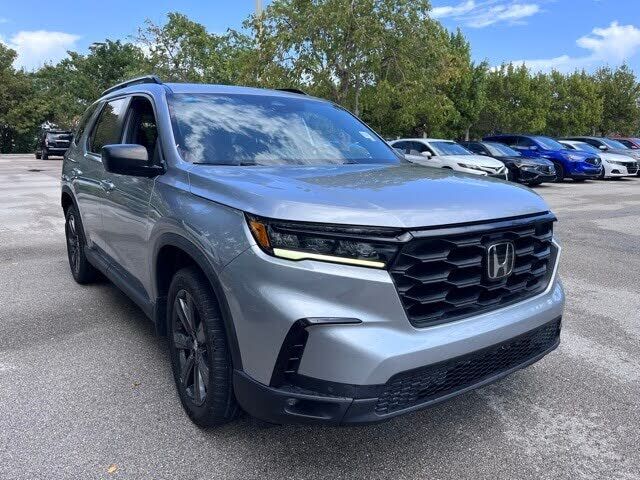 2023 HONDA Pilot