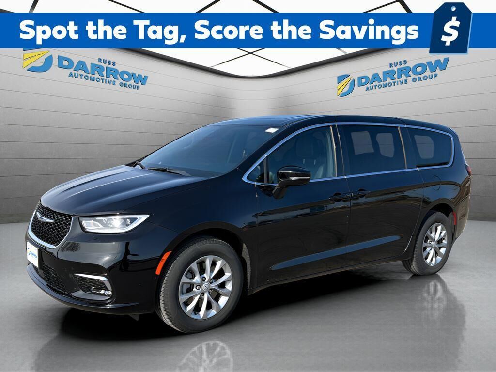 2025 CHRYSLER Pacifica