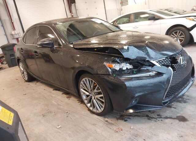 2014 LEXUS IS